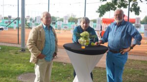 100 Jahr Feier Party 01