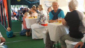 100 Jahr Feier Party 04