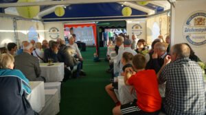 100 Jahr Feier Party 05
