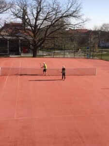 Unterer Tennisplatz 2021 01