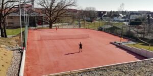 Unterer Tennisplatz 2021 03